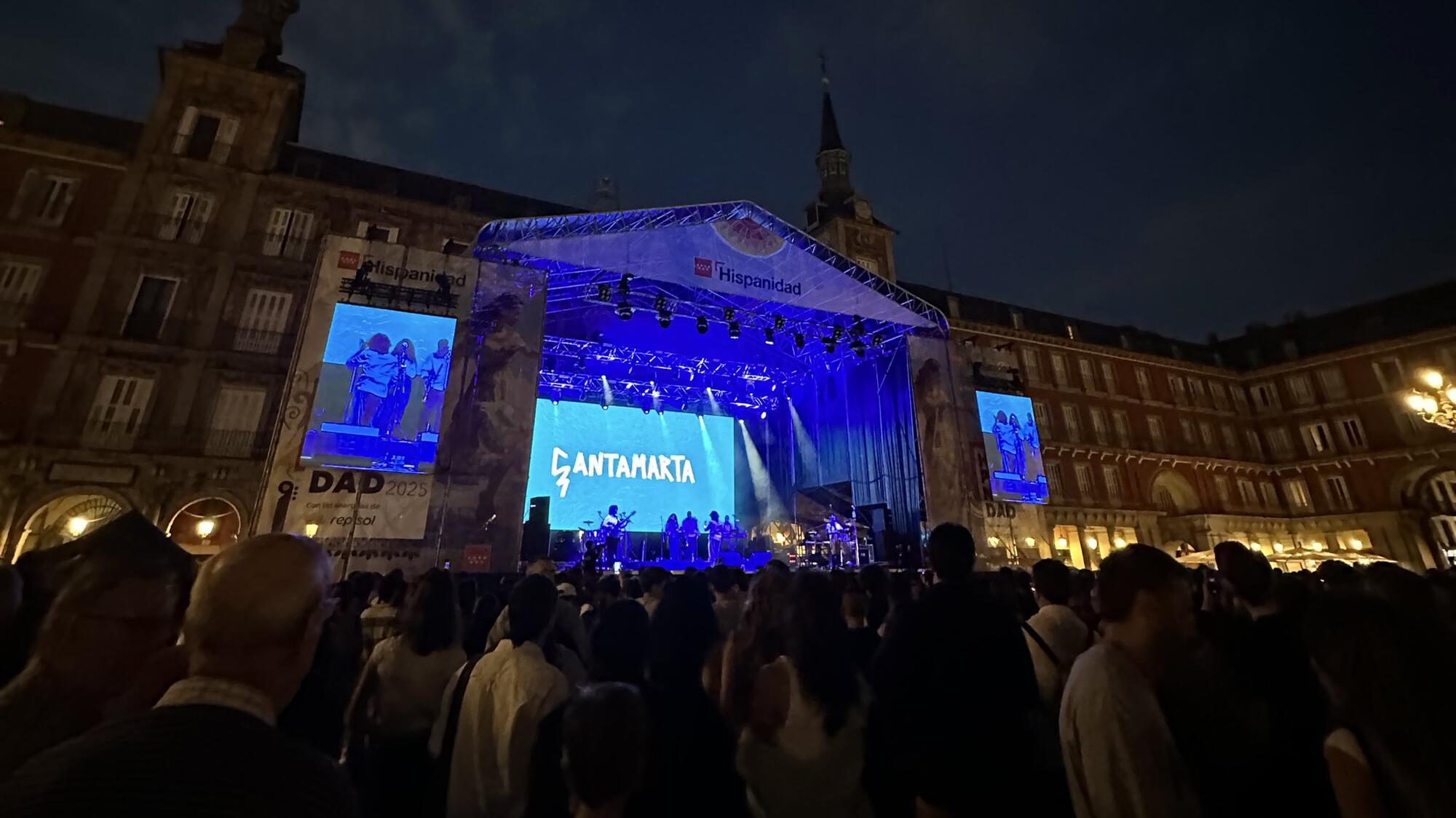 Conciertos hispanidad 2025